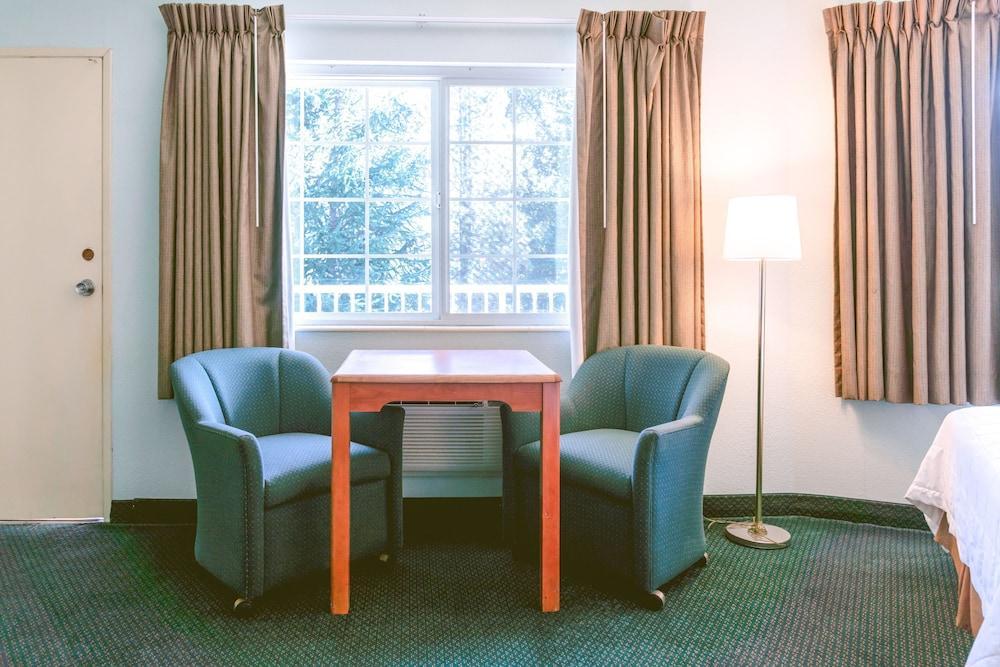 Riverfront Inn Roseburg Kültér fotó