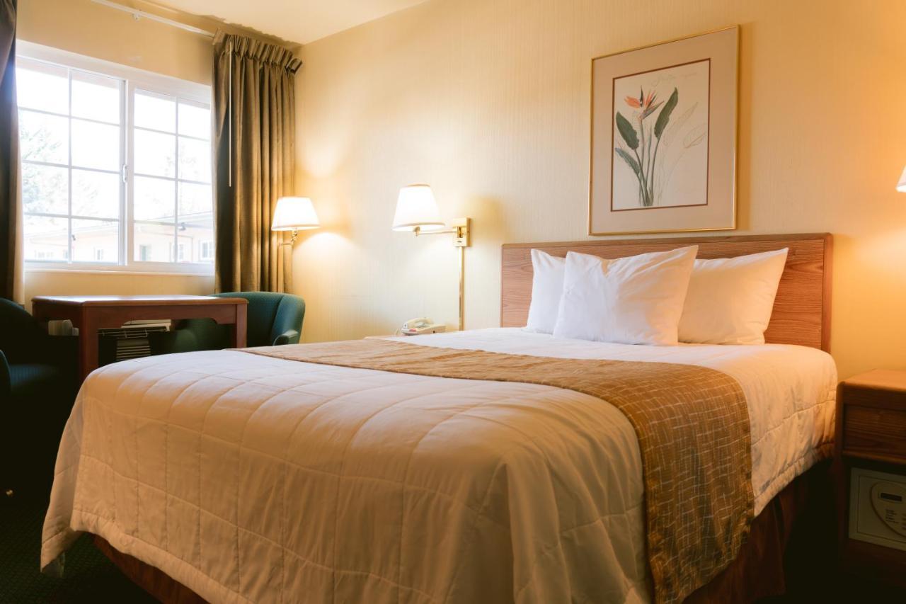 Riverfront Inn Roseburg Kültér fotó