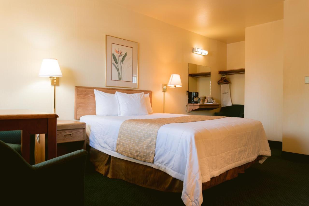 Riverfront Inn Roseburg Kültér fotó