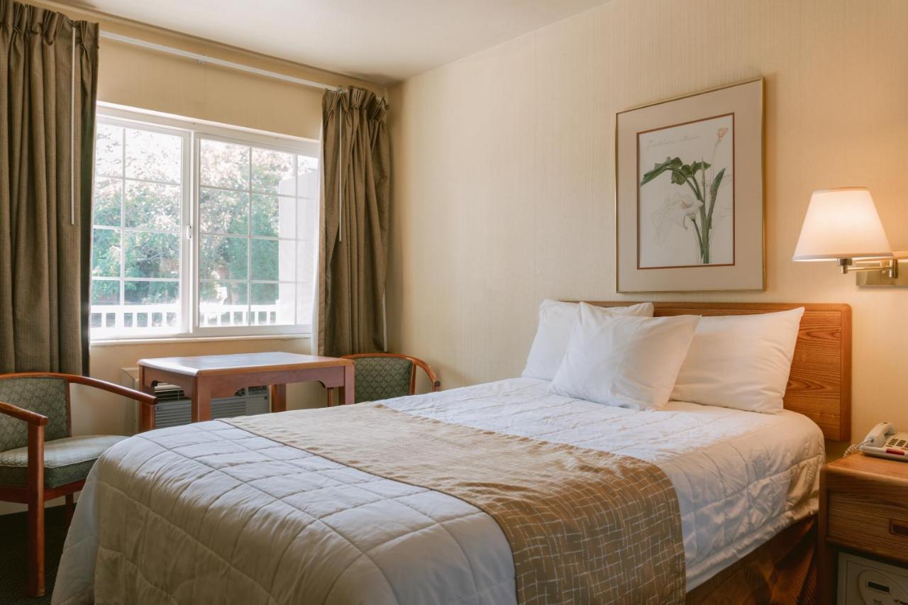 Riverfront Inn Roseburg Kültér fotó